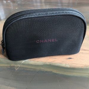 💄 Chanel Mesh Makeup Pouch Small